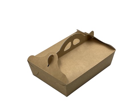 Exceptionally shaped cakes in packs...