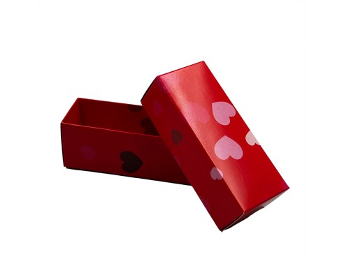 1 row macarons box with hearts M15L...